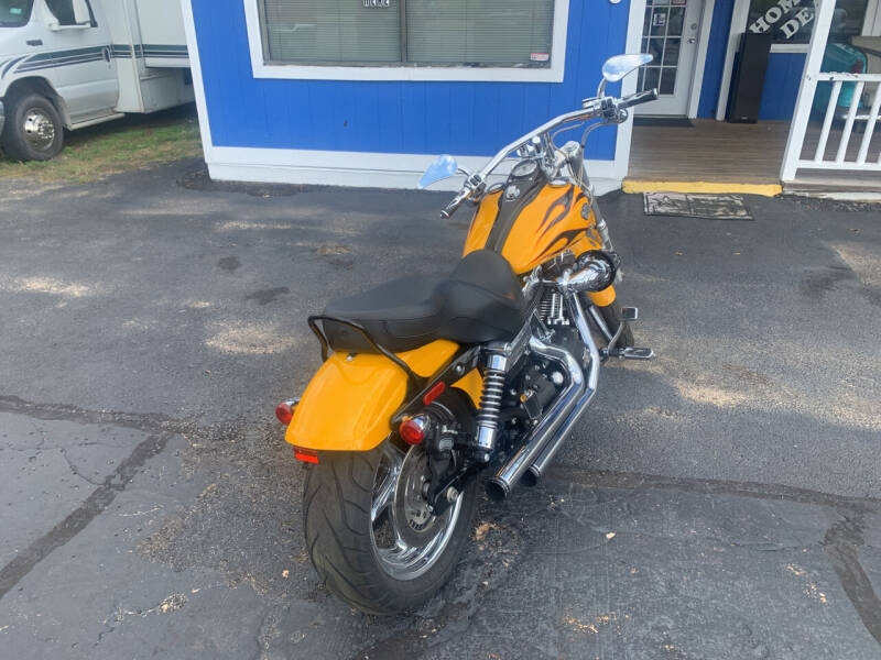2011 Harley-Davidson Wide Glide