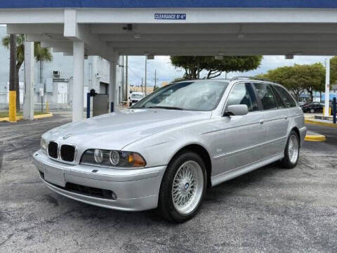 2003 BMW 5 Series 525i