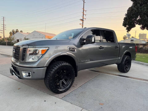 2017 Nissan Titan PRO-4X