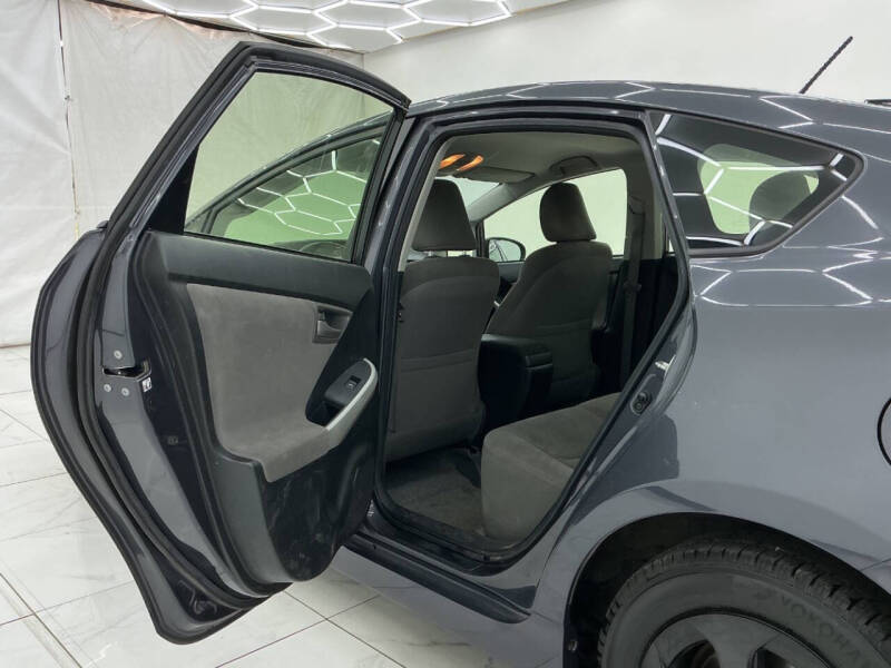 2013 Toyota Prius Two