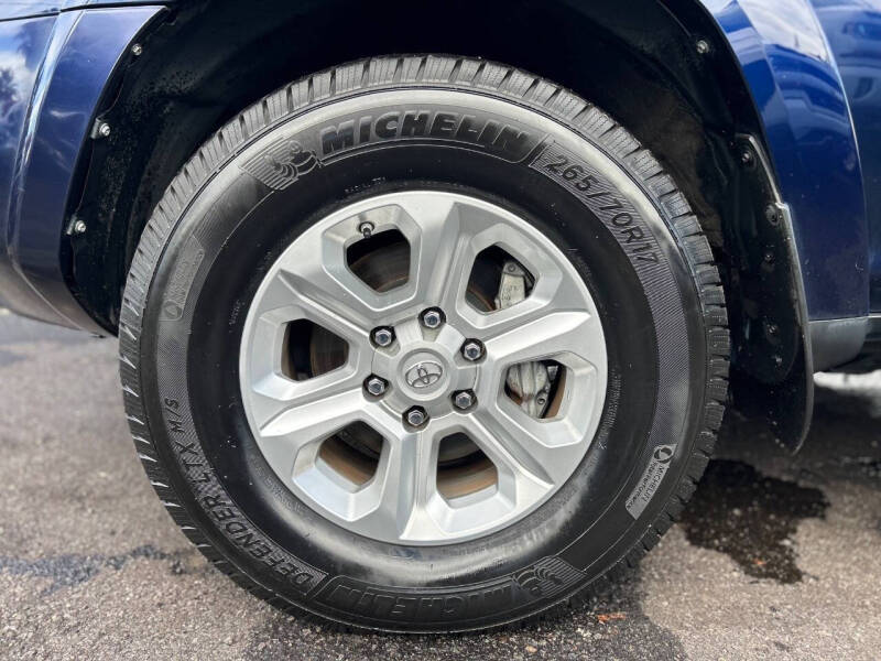 2020 Toyota 4Runner SR5