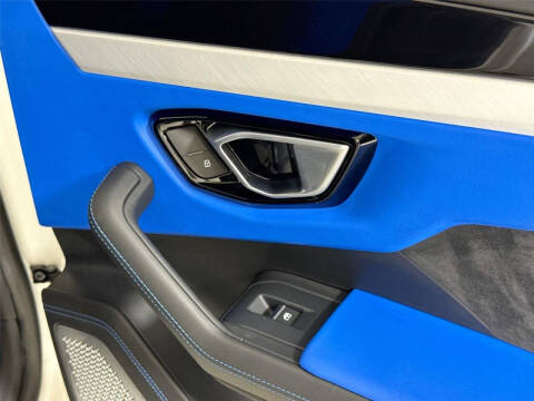 2021 Lamborghini Urus