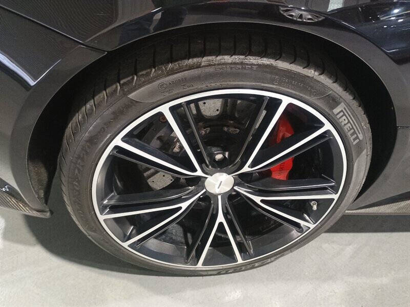 2014 Aston Martin Vanquish 103
