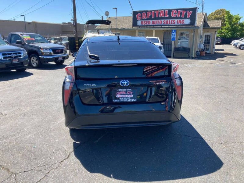 2017 Toyota Prius