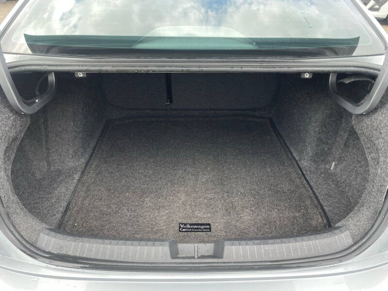 2020 Volkswagen Jetta R-Line