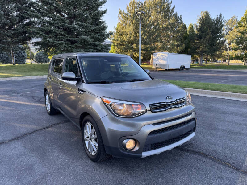 2019 Kia Soul +