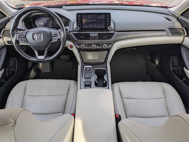 2022 Honda Accord Hybrid Touring