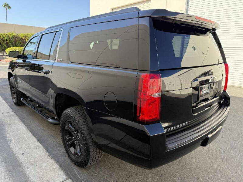 2017 Chevrolet Suburban LT