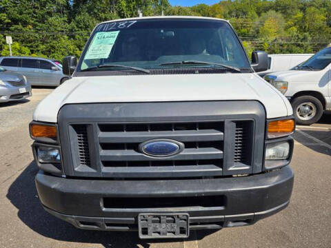 2010 Ford E-Series E-250