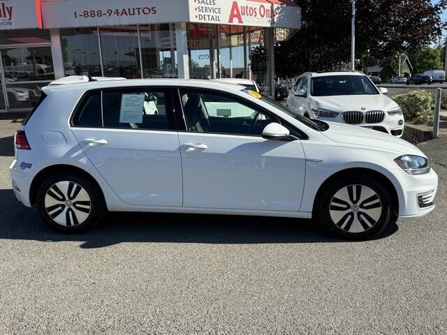 2019 Volkswagen e-Golf SE