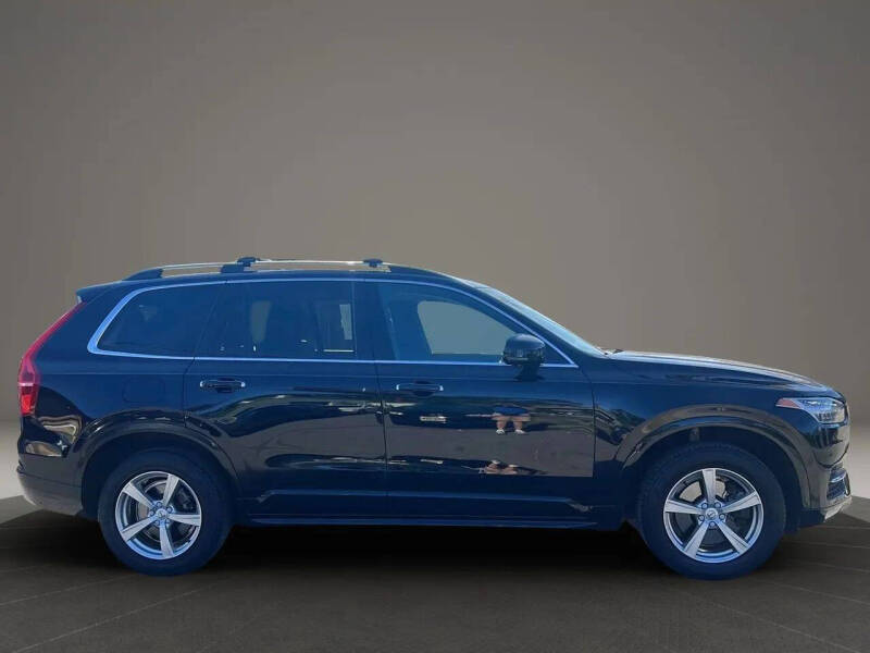 2019 Volvo XC90 T5 Momentum