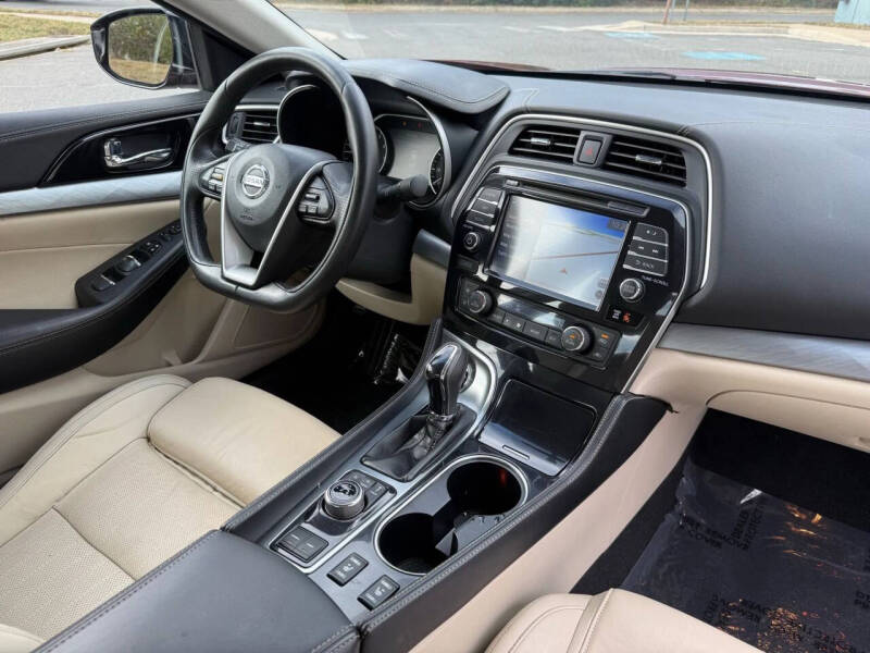 2016 Nissan Maxima
