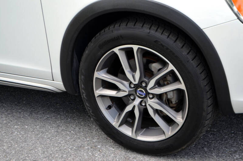 2018 Volvo V60 Cross Country T5 Premier