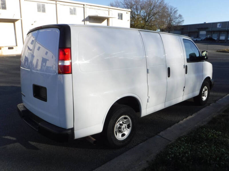 2020 Chevrolet Express 2500