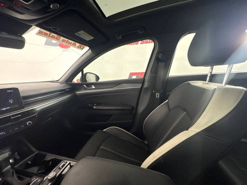 2025 Kia K5