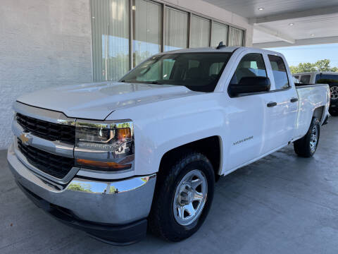 2017 Chevrolet Silverado 1500 for sale at Powerhouse Automotive in Tampa FL