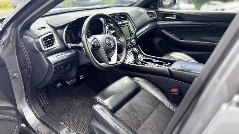 2019 Nissan Maxima 3.5 SR