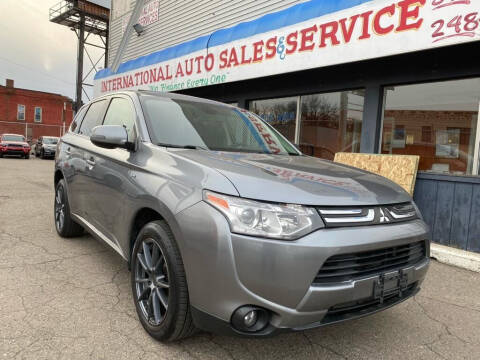 2014 Mitsubishi Outlander for sale at International Auto Sales and Service in Detroit MI