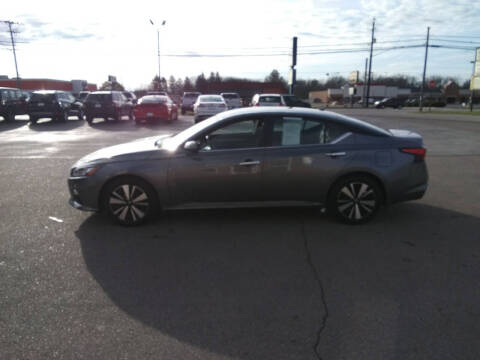 2022 Nissan Altima 2.5 SV