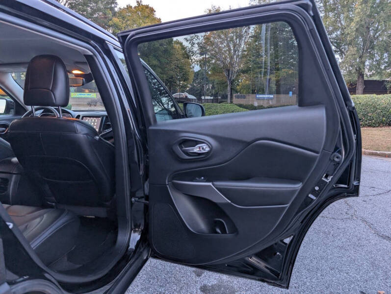 2022 Jeep Cherokee Latitude Lux