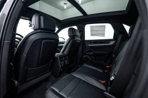 2025 Porsche Cayenne