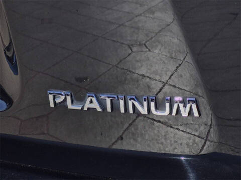 2017 Nissan Pathfinder Platinum