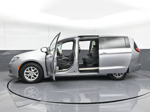 2017 Chrysler Pacifica LX