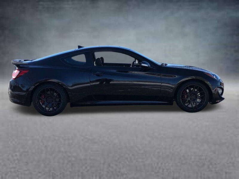 2013 Hyundai Genesis Coupe 3.8 Track