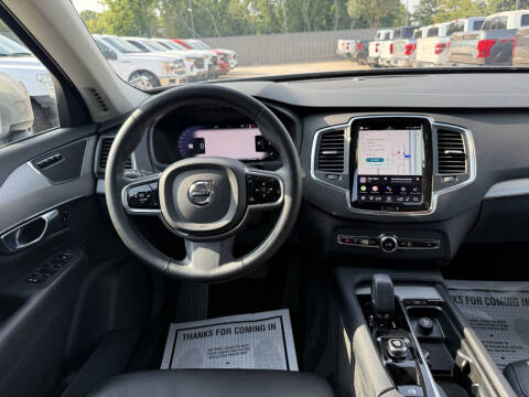 2023 Volvo XC90 B5 Core