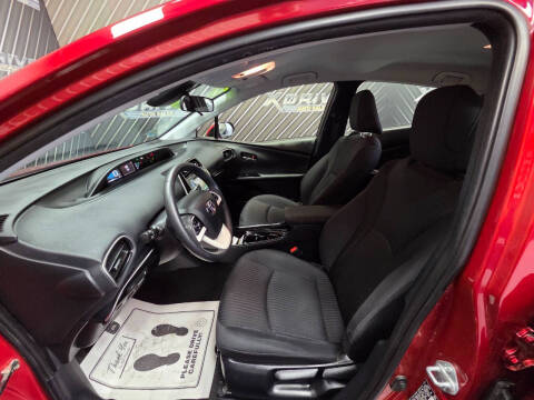 2017 Toyota Prius Three