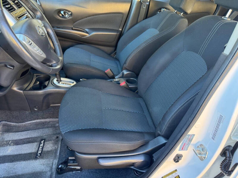 2015 Nissan Versa Note SV