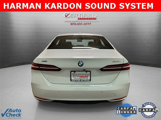 2025 BMW 5 Series 530i xDrive