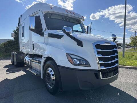 2020 Freightliner Cascadia