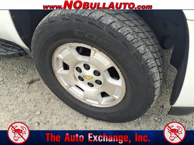 2011 Chevrolet Suburban LS