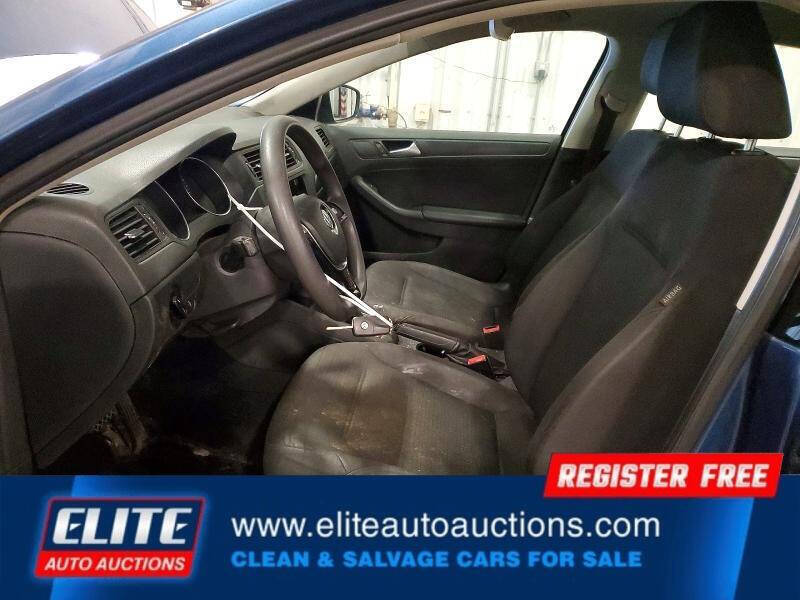 2016 Volkswagen Jetta