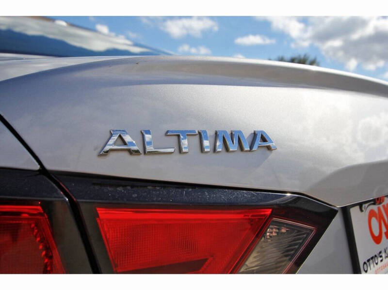 2020 Nissan Altima 2.5 SR