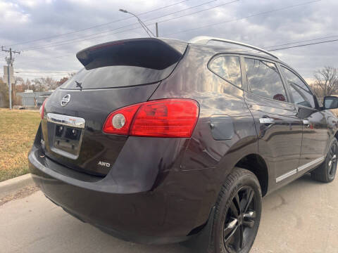 2015 Nissan Rogue Select S