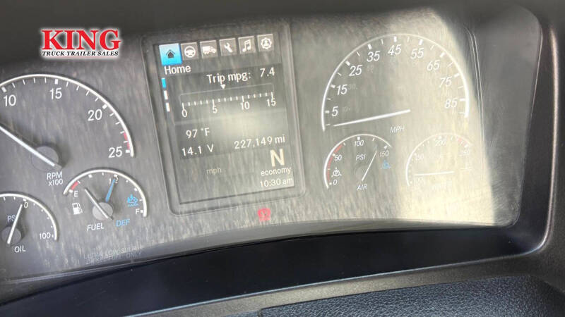 2023 Freightliner Cascadia