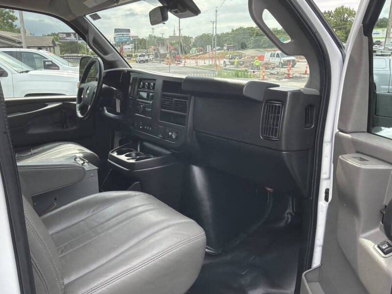 2020 Chevrolet Express 3500