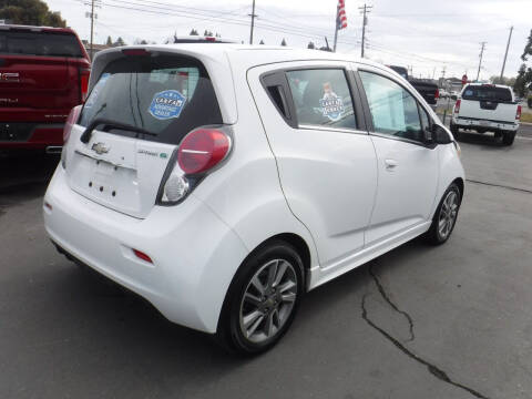 2014 Chevrolet Spark EV 2LT