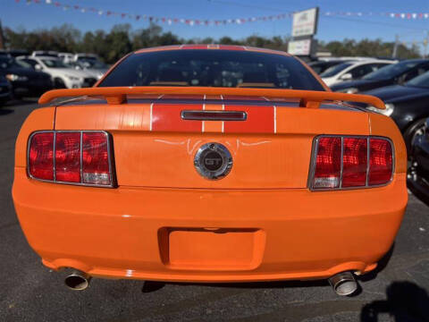 2005 Ford Mustang