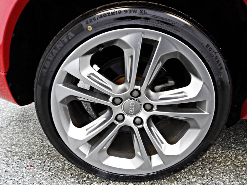 2017 Audi Q3 2.0T Premium Plus