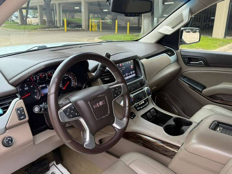 2016 GMC Yukon XL SLT