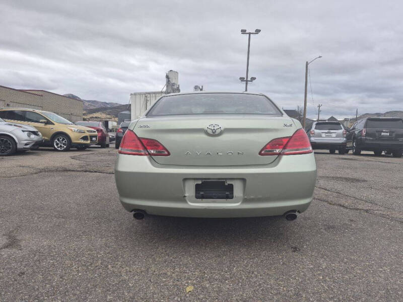 2007 Toyota Avalon XLS