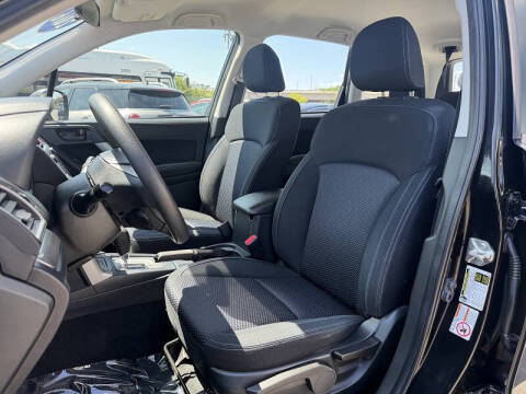 2016 Subaru Forester 2.5i