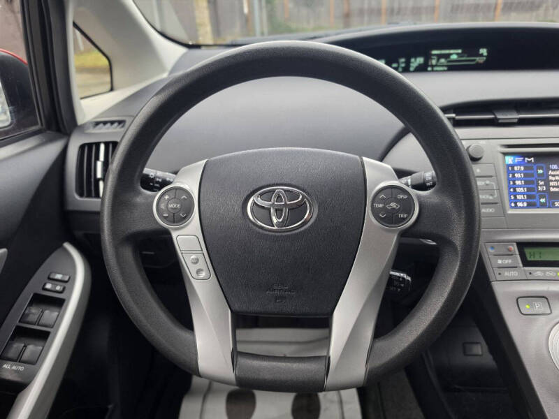 2012 Toyota Prius Two