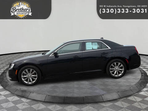 2018 Chrysler 300