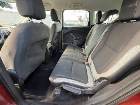 2014 Ford Escape S