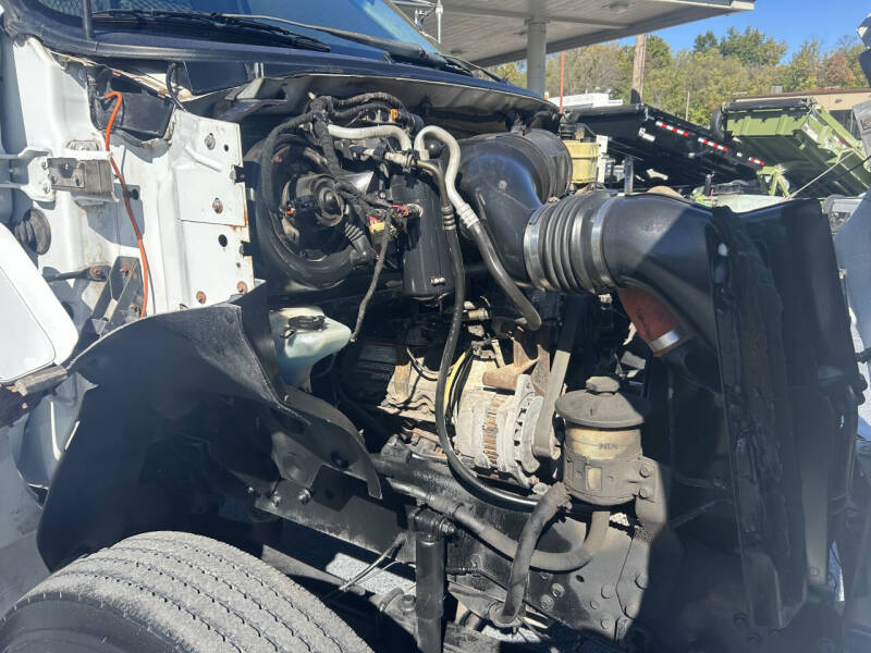 2004 Ford F-650 Super Duty