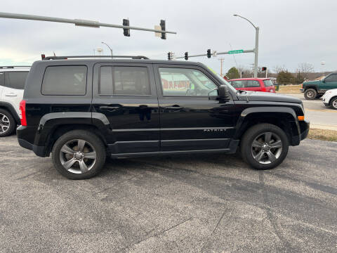 2015 Jeep Patriot for sale at Village Motors in Sullivan MO